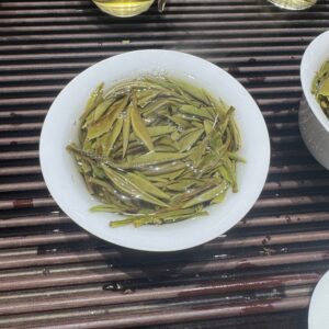 Bạch Trà Mẫu Đơn