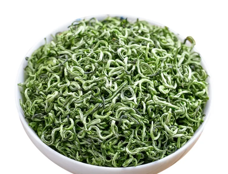 Trà Xanh Bích Loa Xuân nổi tiếng với hương thanh thuần, vị ngọt hậu và sắc nước xanh ngọc