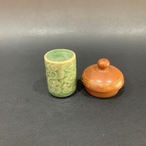 Gác Nắp Ấm Sứ Cảnh Đức - góc 1