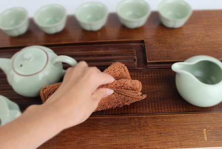 Khăn Lau Bàn Trà Cotton - góc lifestyle