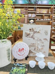 Hộp Bánh Trà Sống Tây Côn Lĩnh - Mây Trà Shan