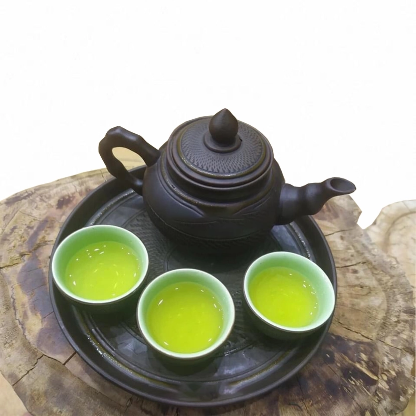 Thưởng thức trà ướp sen Tây Hồ