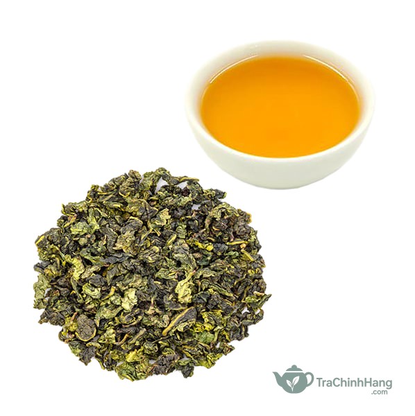 Pha trà Oolong trắng nước vàng sáng hương thơm đặc biệt