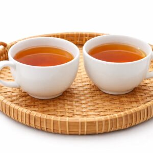 Ly trà vối màu đỏ nâu nhạt hương thơm ngai ngái