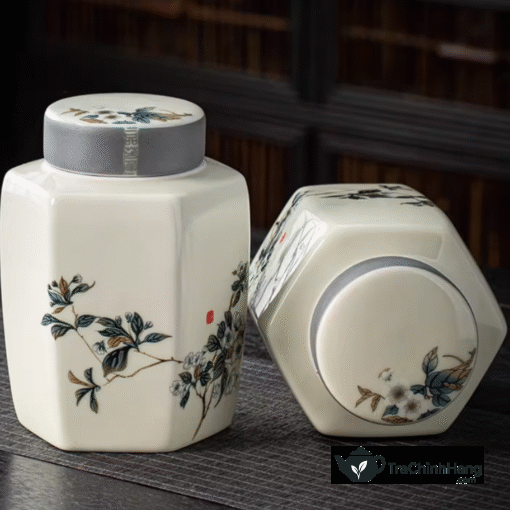 Nước hồng trà đại hồng shan đỏ hổ phách sánh mượt